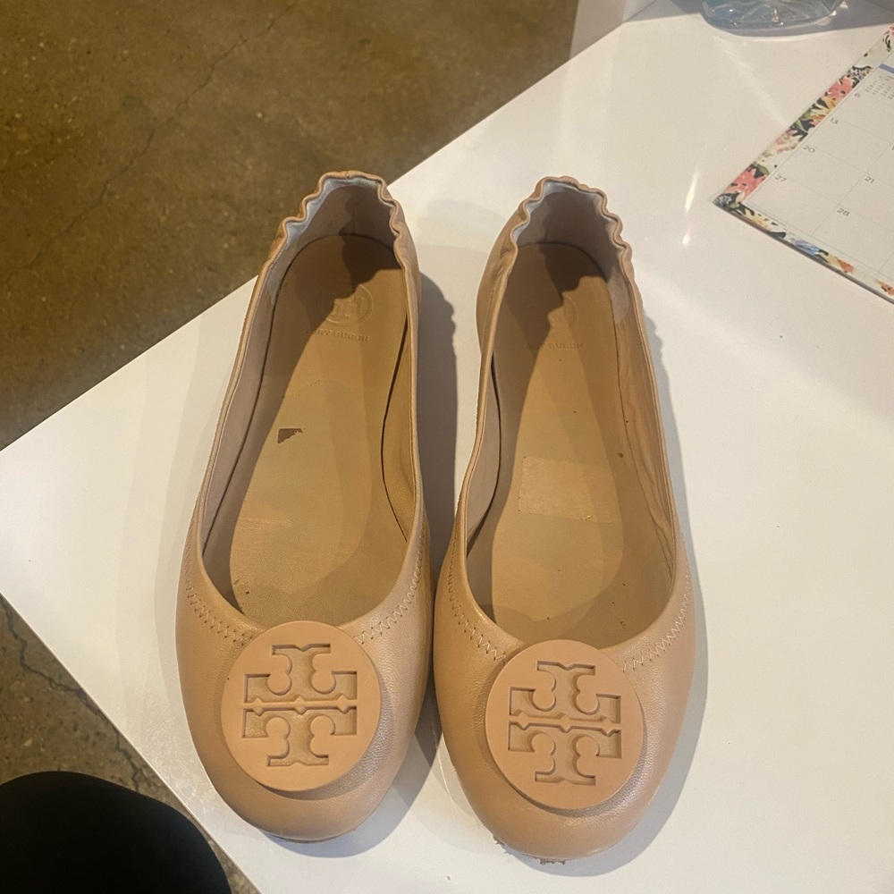 Tory Burch Minnie Flats size 8 1/2